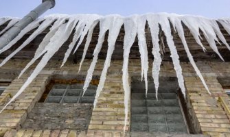 Izašla na pauzu za cigaretu i završila sa potresom mozga