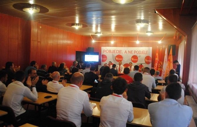 Demokrate Plav: Pljačkaške privatizacije degradirale sjever