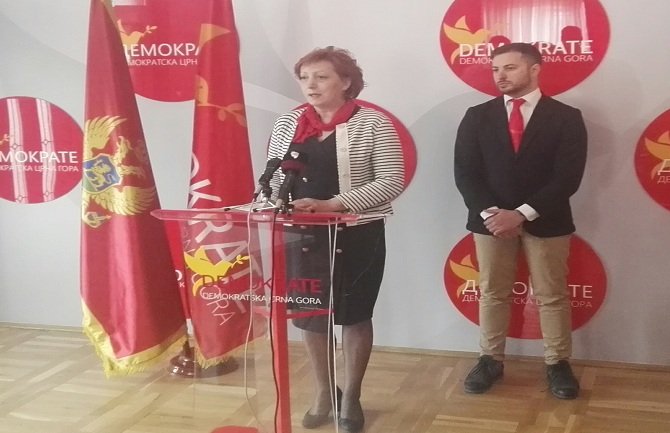 Popović: Legalizacija divlje gradnje prevara i izvlačenje zadnjeg centa iz džepa građana