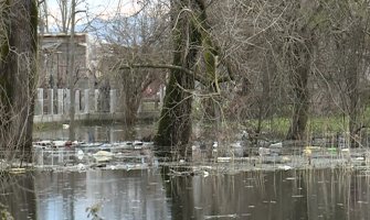 Voda se povlači iz poplavljenih zetskih sela, ali prijeti strah od zaraznih bolesti