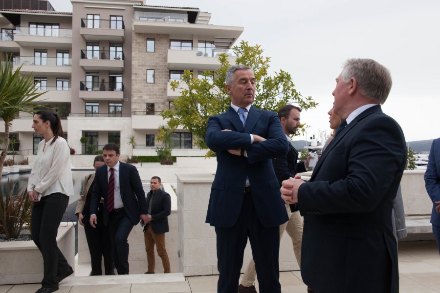 1522934970untitled1of135