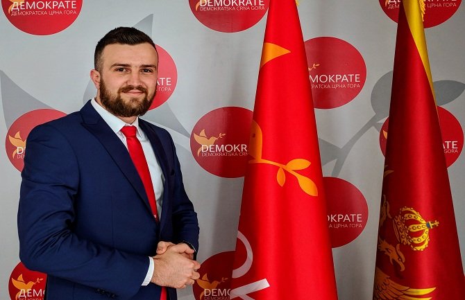 Konatar: Ležeći policajci u Rožajama postavljeni nepropisno