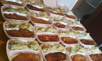 Banka hrane i kuvar Žarko spremili besplatan ručak za ugrožene