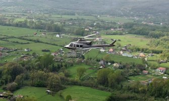 Vojska Crne Gore bogatija za novi helikopter: Stigao prvi Bell! (FOTO)