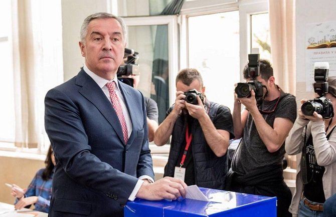 DPS: Đukanovićeva pobjeda izraz snažne podrške za nastavak evropskog razvoja