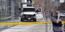 Toronto: Deset osoba poginulo, a 15 povrijeđeno nakon što se vozač kombijem zaletio u pješake