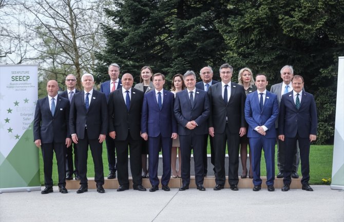 Region mora ostati fokusiran na procese integracije u EU i NATO 