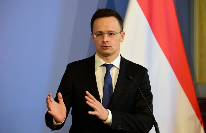 Srbija i Crna Gora na ulazak u EU ne trebaju čekati još sedam godina