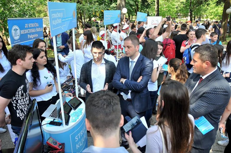 313980768328116235949518114608237774372864n