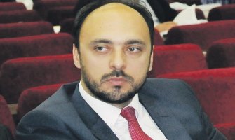 Rakočević odgovorio Bošnjak: Sramota je i šteta pretvarati se da znaš ono što ne znaš