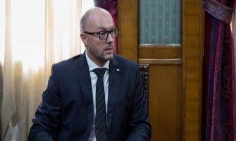 Hlobenj smatra da je stiglo vrijeme za toplije odnose Podgorice i Moskve