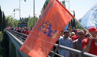 Sjutra protestni skup sindikata: Poražavajući položaj desetina hiljada zaposlenih u CG