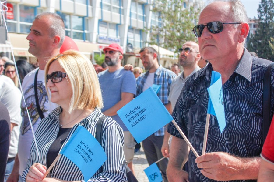 2018050123011127633244886Web