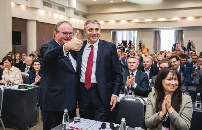 Zapadni Balkan je partner EU, Crna Gora lider ali da uloži više napora