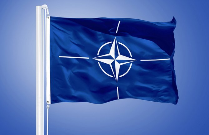 NATO: Osiromašeni uranijum nije bio uzrok trajnih zdravstvenih rizika na Kosovu