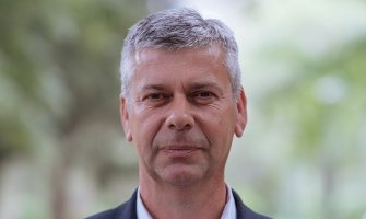 Mugoša: Da bi se zaposlio, građanin mora biti član vladajućih partija, to je poniženje za državu