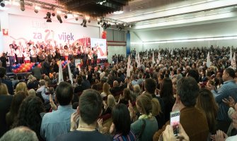 Demokrate i URA: Nemilice u 2018. godini u izbornoj kampanji moramo da govorimo o smeću u užem centu Podgorice