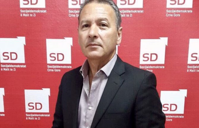 Ismet Đoković svoje političko djelovanje nastavlja sa Socijaldemokratama