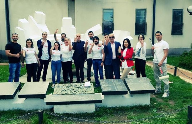 OSD Rožaje organizovala akciju uređenja spomenika palim borcima u NOR-u