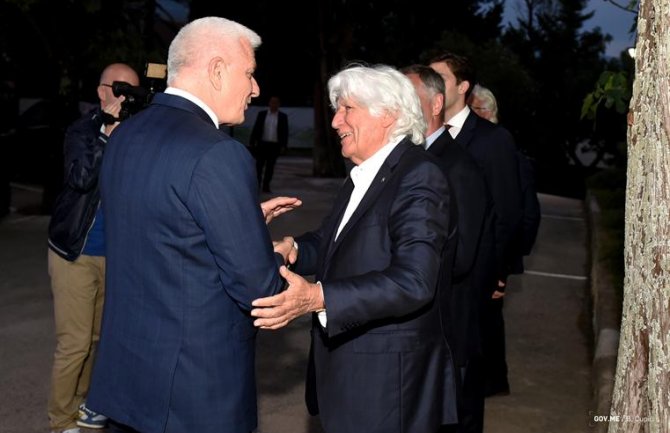 Marković otvorio obnovljeni Hotel Rivijera: CG ima resurse,  učinimo je zajednički još ljepšom, a život ljudi kvalitetnijim