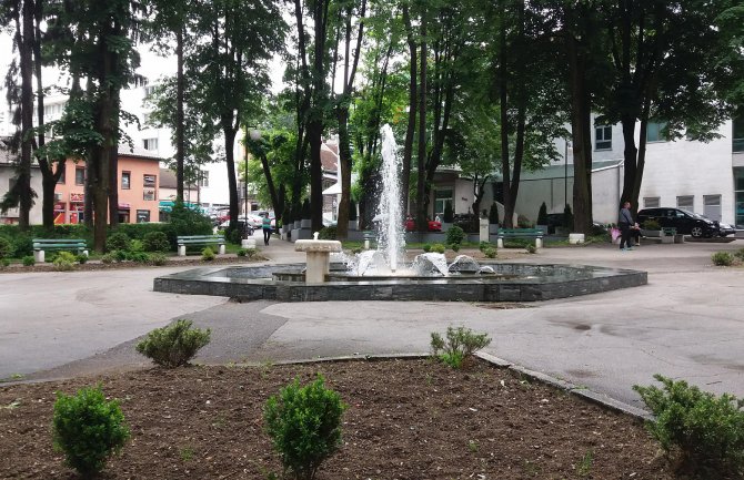 Povremeno kiša, tokom dana duži periodi suvog vremena