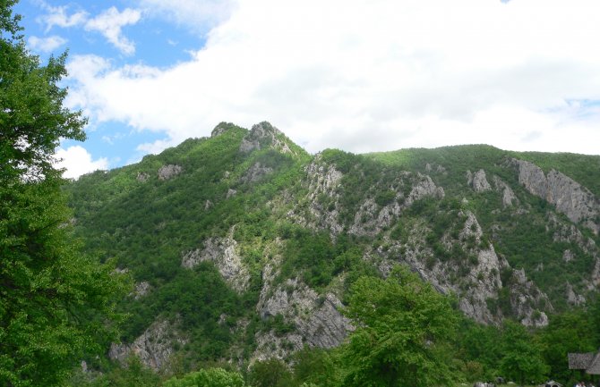 Poslijepodne ponegdje moguća kiša