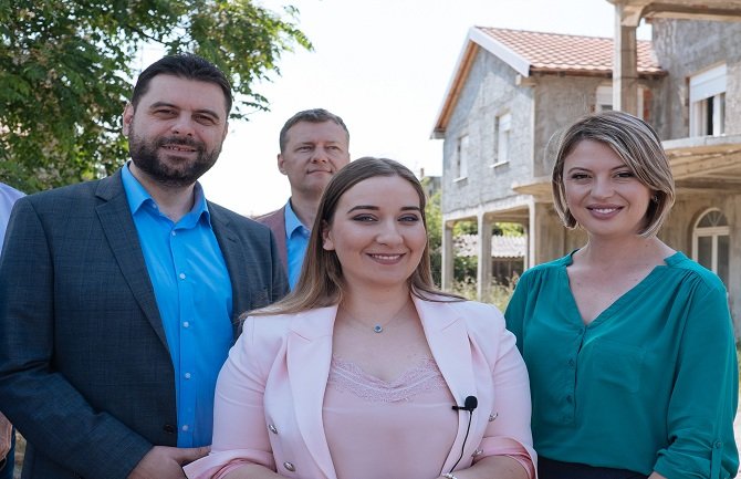 Vučelić: Ukinućemo odluke o legalizaciji