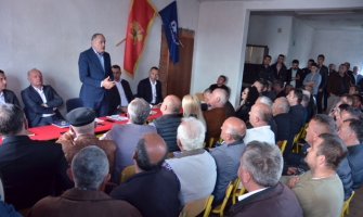 Simović: Potrebna nam je samouprava koja će imati snažniju komunikaciju sa Vladom