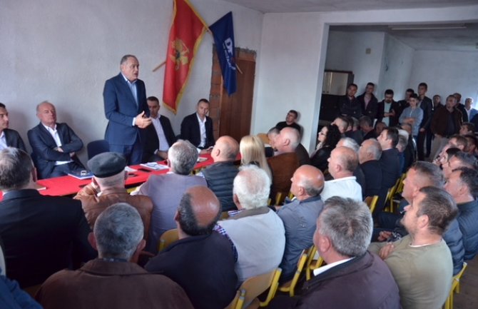 Simović: Potrebna nam je samouprava koja će imati snažniju komunikaciju sa Vladom