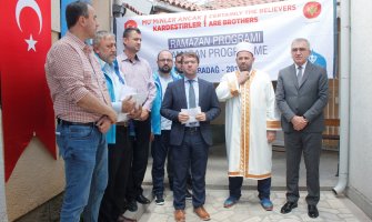 Turski Dijanet podijelio 500 bonova povodom ramazana(FOTO)