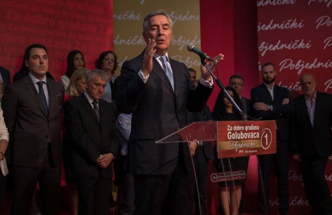 Đukanović: Maleni Aleksa kada mu se nešto prigovori kaže da se tada igrao kanticama a onda dođe i grmi o mafiji DPSa