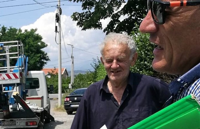 Prava Crna Gora: Aktivista DPS-a napao naše volontere