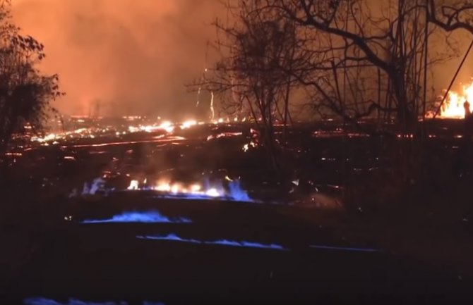 Na Havajima i dalje šiklja lava, zabilježen i rijedak fenomen (VIDEO)