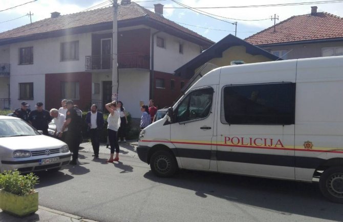 Policiji pristigla 21 prijava, najviše zbog navodne kupovine ličnih karata