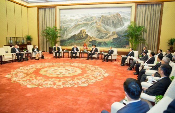 Nastaviće da ohrabruju kineske kompanije da ulažu u Crnu Goru