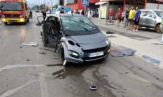 Nikšić: U sudaru automobila teško povrijeđena djevojka