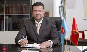 Smolović čestitao Ramazanski Bajram: Uz poštovanje i razumijevanje da radimo za dobro svih