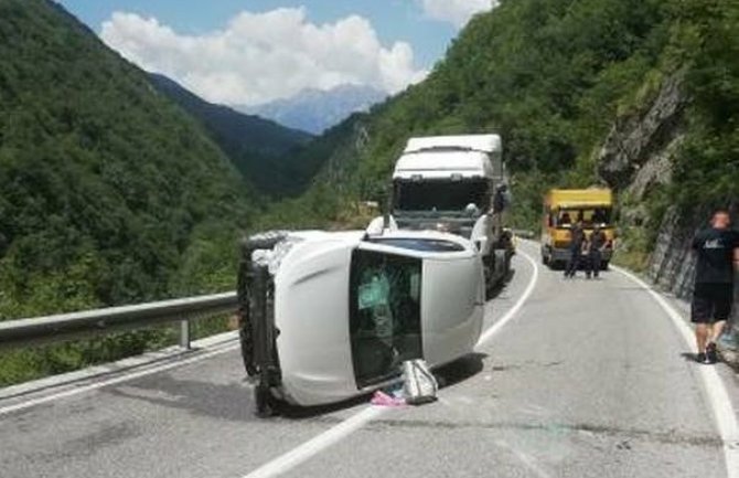 Udes na putu Podgorica-Kolašin(FOTO)