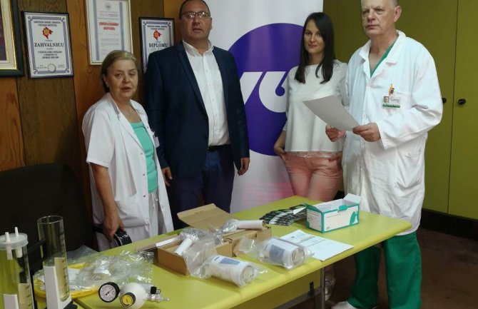 NLB Banka uručila vrijednu donaciju porodilištu u Beranama 