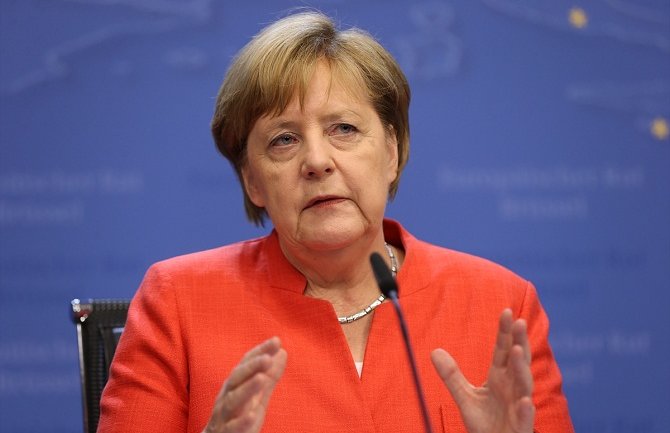 Merkel: EU će povećati finansijsku podršku kako bi spriječili ilegalne migracije