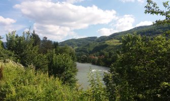 Oblačno sa sunčanim periodima, do 33 stepena