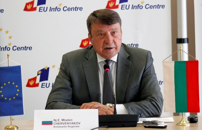 Crna Gora može da bude članica EU i prije 2025. 