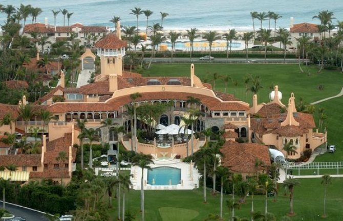 Tramp nudi posao strancima, traži konobare i kuvare za svoje imanje