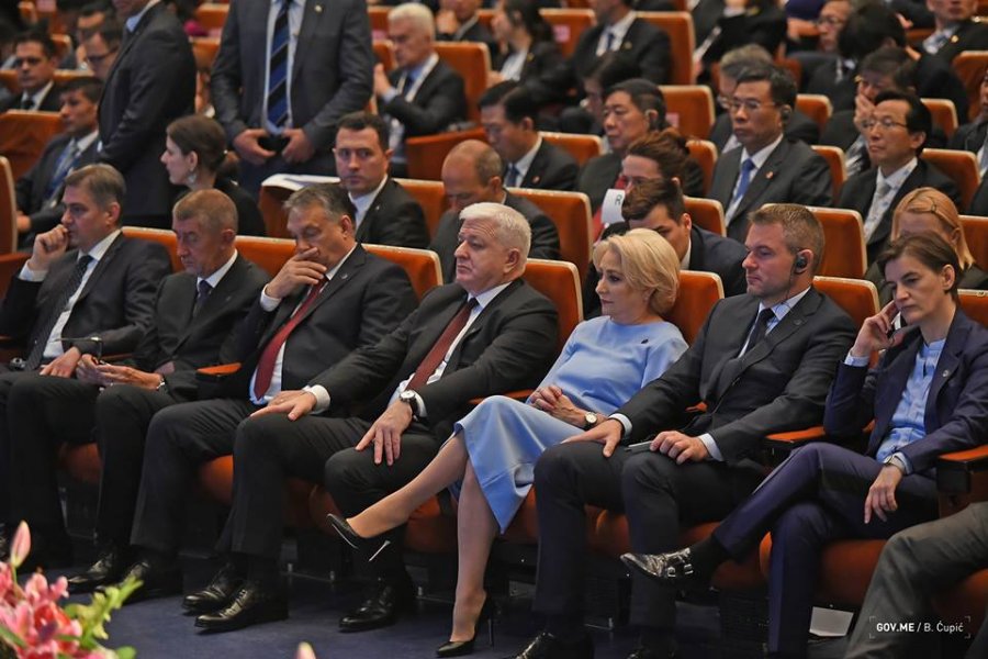 367609346483066621884557358662326884499456n