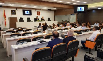 Odložena skupština, Krapović će uputiti koaliciji predlog za skraćenje mandata 