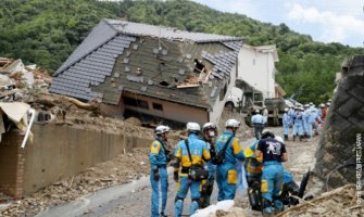 Strah od zaraze u Japanu, 200 ljudi stradalo (FOTO)