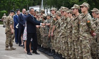 Treći Ljetnji vojni kamp za mlade: Pored roditelja i Crna Gora je ponosna na vas