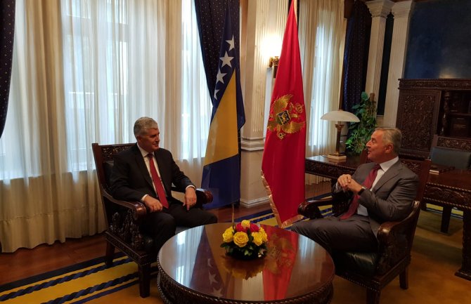 Susret Đukanović-Čović: Neupitna podrška Crne Gori na putu ka EU