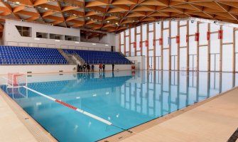Zatvoreni bazen koristilo 14.500 građana