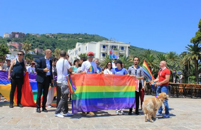 Pet godina od Parade ponosa: Šta se promijenilo od tada? (FOTO)